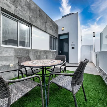 別荘 Cassia - Private Pool, Foosball, Bbq, Air-con And Sat Tv By Lanzarote *