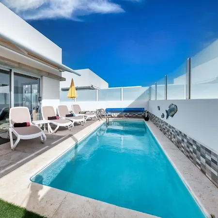 Holiday home Cassia-private Pool Aircon, Sat Tv By Lanzarote *