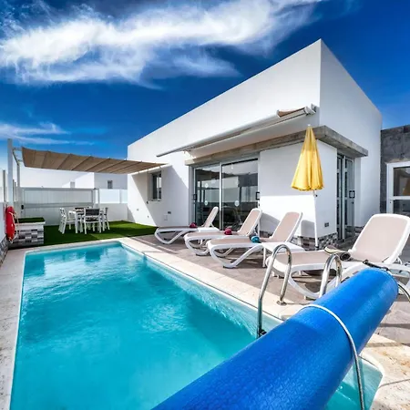 Cassia-private Pool Aircon, Sat Tv By Lanzarote Holiday home