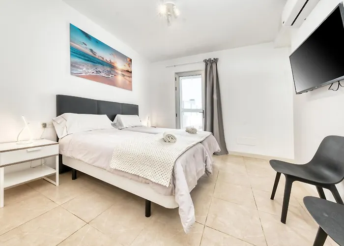 Cassia - Private Pool, Foosball, Bbq, Air-con And Sat Tv By Lanzarote Дом отдыха