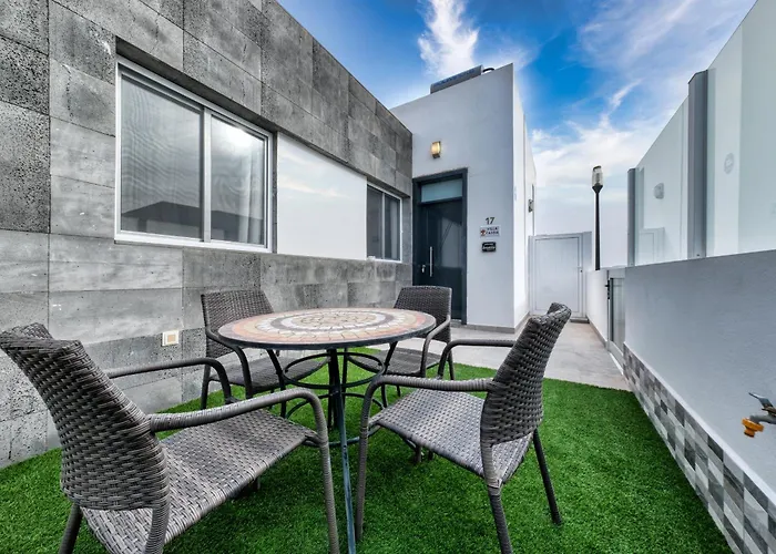 Дом отдыха Cassia - Private Pool, Foosball, Bbq, Air-con And Sat Tv By Lanzarote *